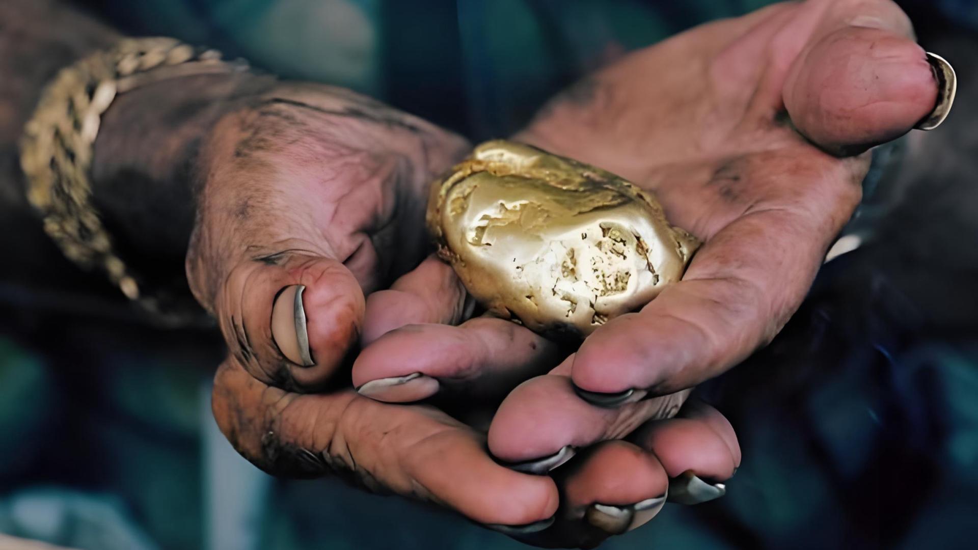 陇上黄金河惊现“淘金热”：村民自证河沙含金，政府严令禁止！