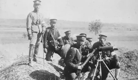 如果1912年之前都算古代的话，那么清末新军无疑是中国古代史上最强的军队。

清