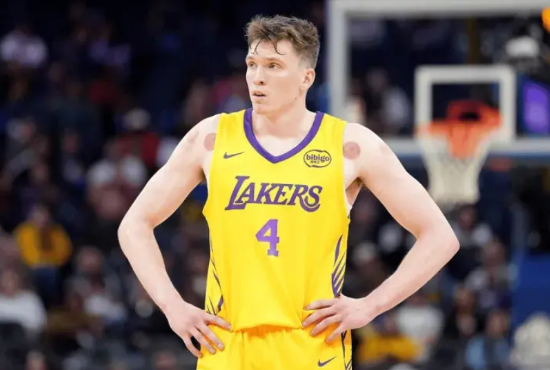NBA湖记：克内克特如今被视为负资产，得搭其他筹码才能送走他
10月09日消息，
