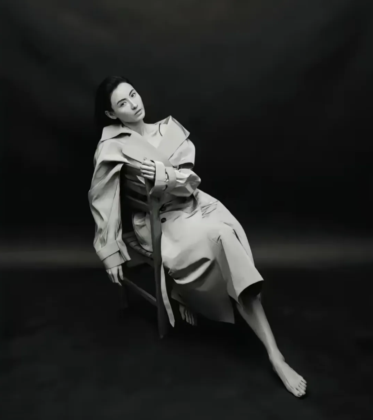 张柏芝好美，人美脚更美！真是小家碧玉，讨人喜！