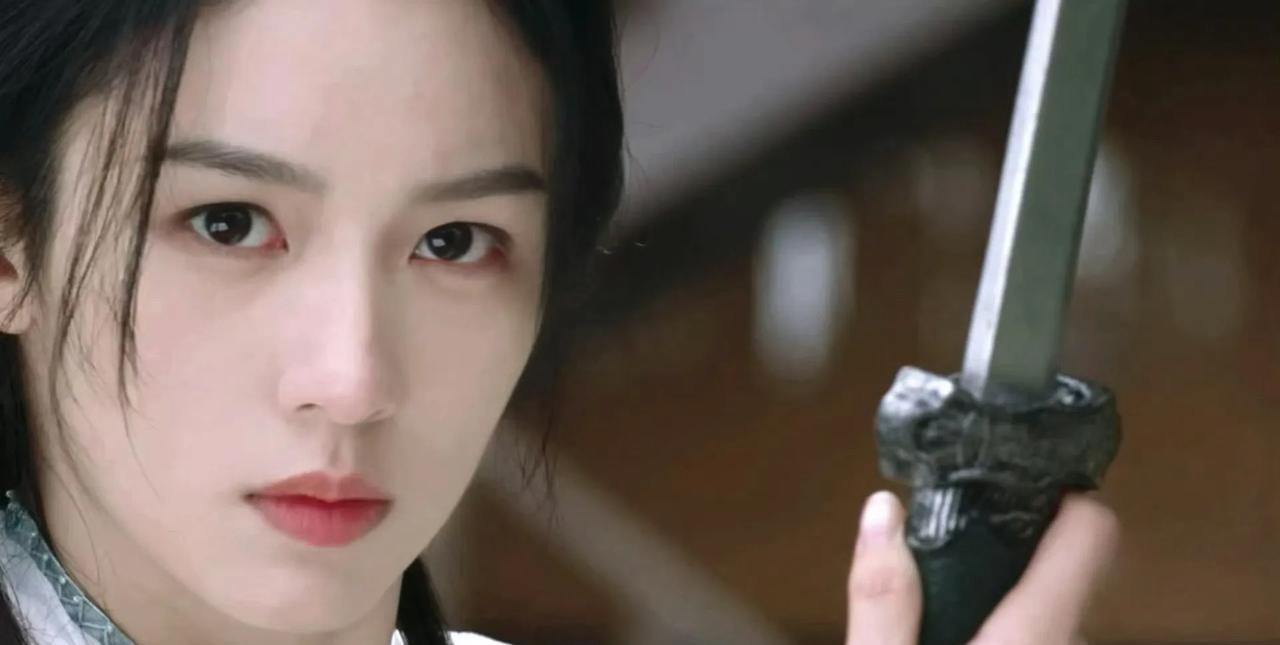 #周也女A美学# 还没get到这是什么神仙魅力的？速来《锦月如歌》补课！现在入坑