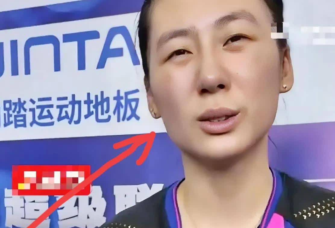 陈熠罕见发飙，
被男记者戳到痛处，
乒超赛后直接黑脸，竟然直接回怼男记者。
