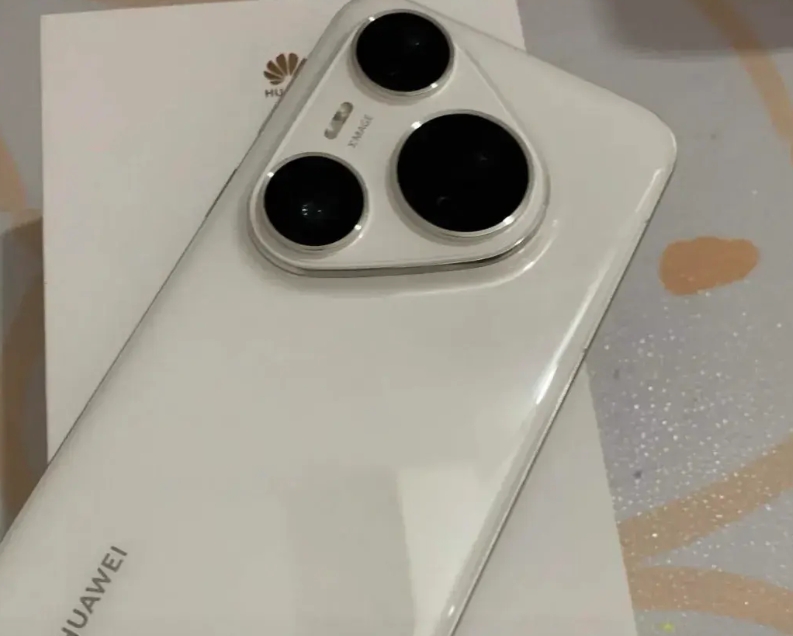 是什么让你“拒绝华为”？

是价格，是造型，还是软件适配性？现在华为全球占有率5
