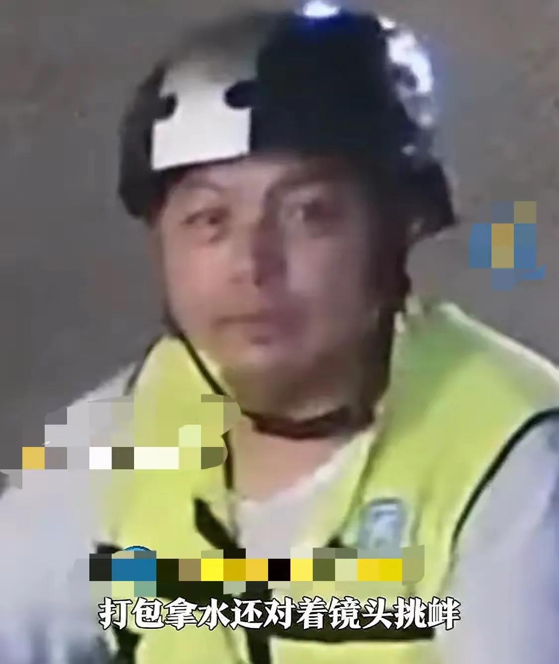 杭州临安那台爱心冰箱火爆全网了！

不是因为没人来取水，也不是水不够。而是运