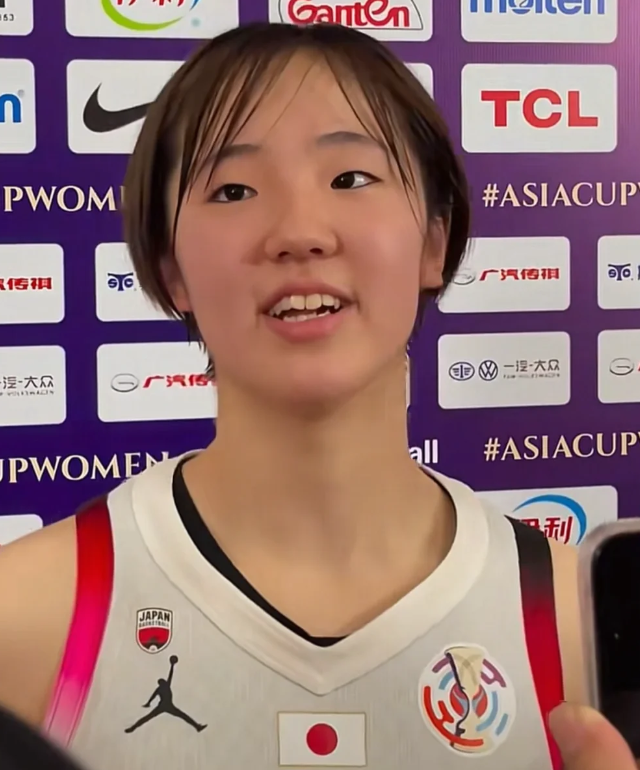 日本女篮能赢中国队，有一定的球风克制

中国女篮的天赋挺好的，张子宇，韩旭都是世