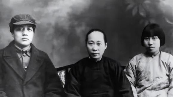 1931年，毛泽覃向贺怡求婚，贺怡却拒绝：我和刘士奇还有一个孩子