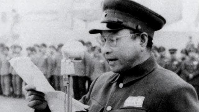 1950年儿子被解放军击毙，龙云怒闯中南海，毛主席：你回家看看吧