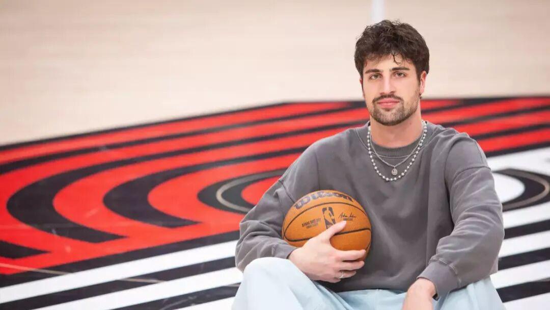 2首轮+2次轮！回看阿夫迪亚交易，开拓者赢麻了？