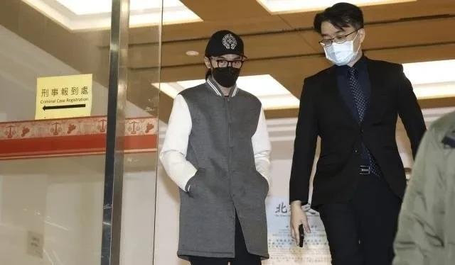 大反转！演员李威涉嫌伤害致死……
2月24日，据媒体报道，李威卷入精舍杀人案有了