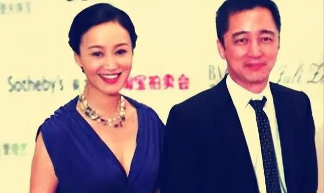 当年，赵子琪爱上有妇之夫的杨柳，杨柳果断为她离婚，可是没过多久杨柳却移情别恋，多