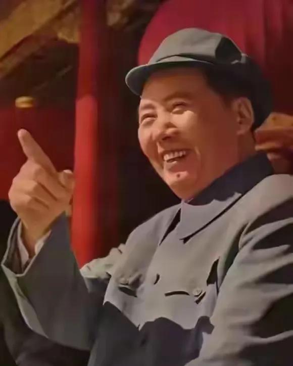 作为中国人，我一直鼓励大家去多了解毛主席时代，而不是听信现在一些公知或者某些污蔑