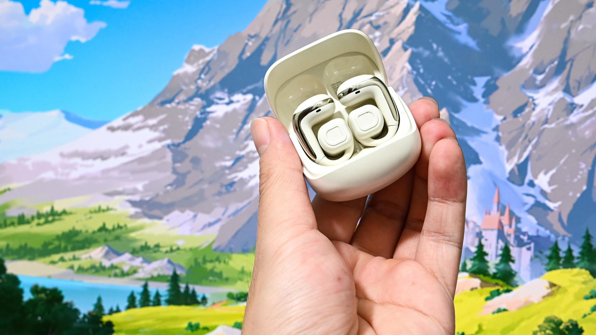 百元档“水桶机”，零压佩戴+越级音质：西圣Plume耳夹式耳机