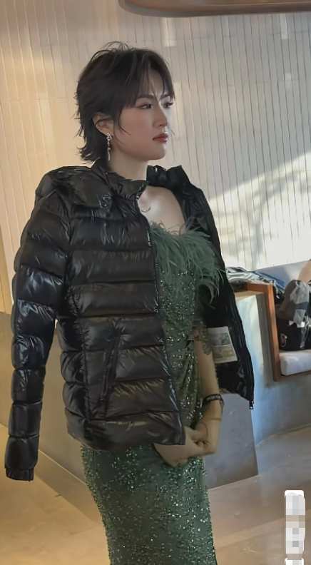 姚安娜，这种性格的女孩子最招人喜欢，老爷子教的真好