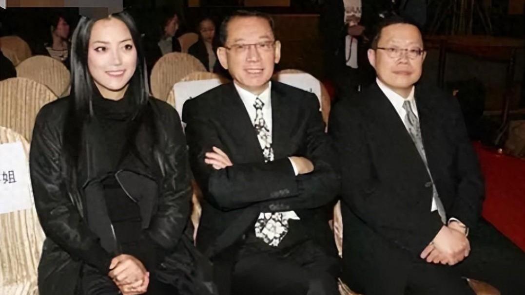 谢霆锋背后的女人：成就他的不是王菲张柏芝，而是她！