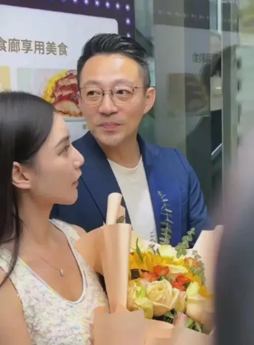 汪小菲真是好福气啊，流量不断，麻六记这次又肯定大卖了，这是深谙流量营销，该说不说