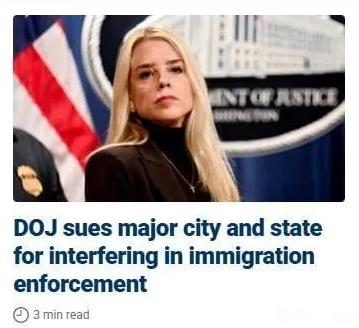 美国司法部起诉科罗拉多州和丹佛市，指控其涉嫌干预联邦移民执法。
该诉讼于周五在科