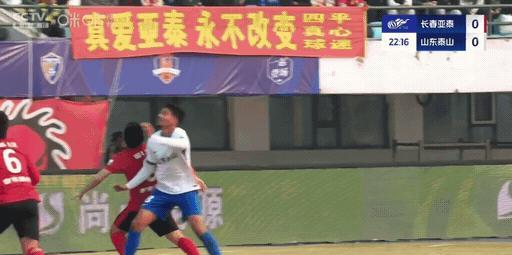 马德鲁加坦言学习中文困难，但会尝试用简单词汇与队友、服务员交流。济南的城市文化令