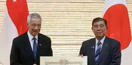 接受日本勋章的李显龙，中国以后还会待他如初吗？再有任何重大的活动，还会邀请他吗？