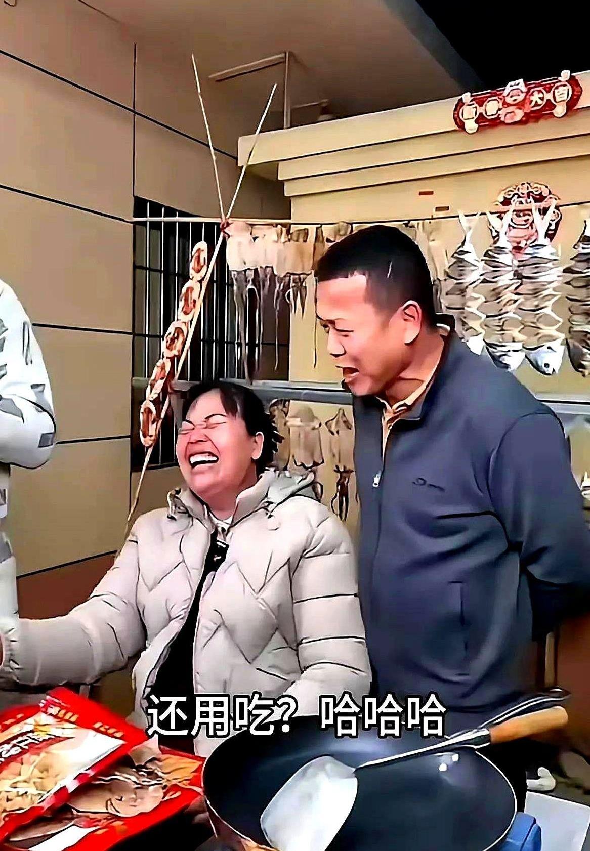 分开赚钱的好处，在全红婵一家身上体现了，全红婵如今无法参加新加坡的比赛，但是父母