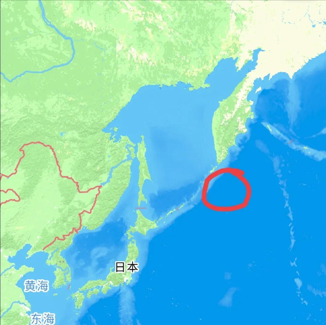 突发！俄堪察加海域发生8.7级强震。
据外媒消息，俄罗斯远东堪察加半岛附近海域今