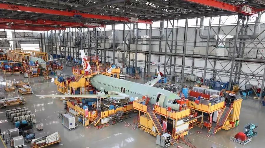 2023年，印度两大航空公司，一口气与波音及空客签订了1040架飞机的世纪采购大