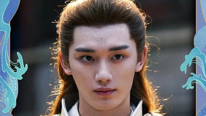 《刺杀小说家2》的邓超太疯批，丁程鑫太帅气，董子健太不容易