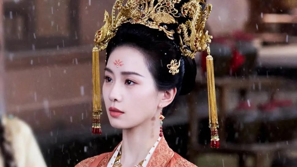 今天正式开播，腾讯视频又一部好剧来袭，女主完全是我的菜