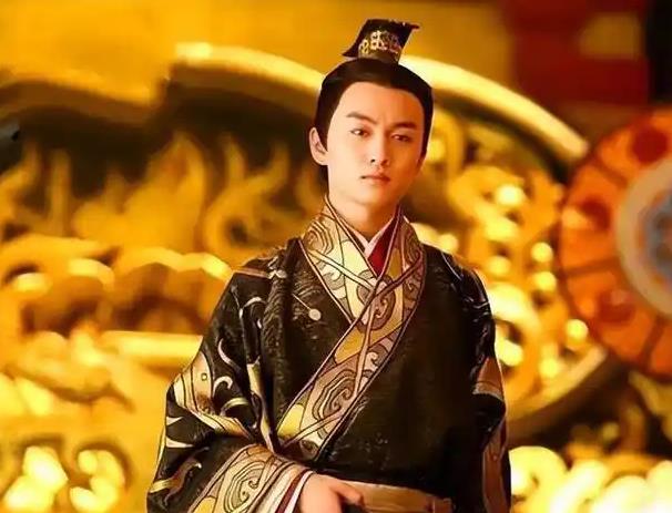霍光死后不久，汉宣帝对霍氏家族动手，霍光的儿子霍禹被腰斩，霍去病的孙子霍云、霍山