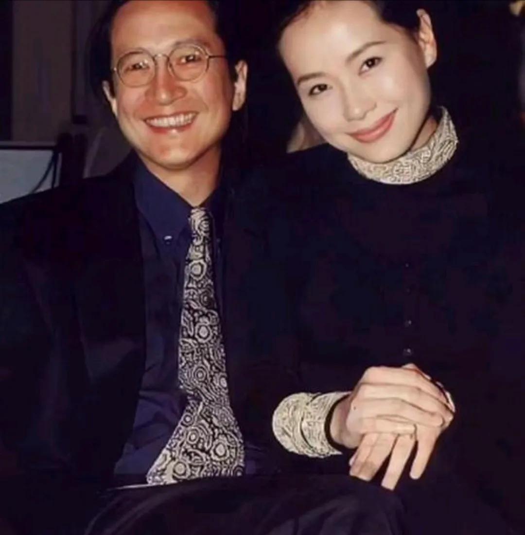 终于明白叶童颜值不是很惊艳，但她当年却很火的原因了，因为她的面相看着很舒服，所以