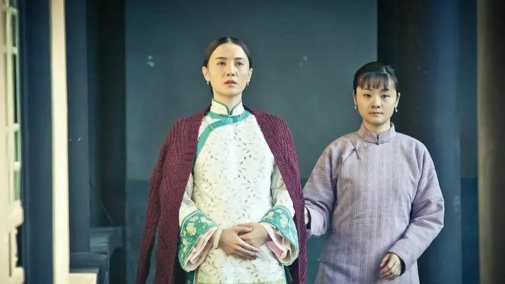 宋佳情路坎坷终获白玉兰，演技逆袭成京圈贵女？真爱何在？