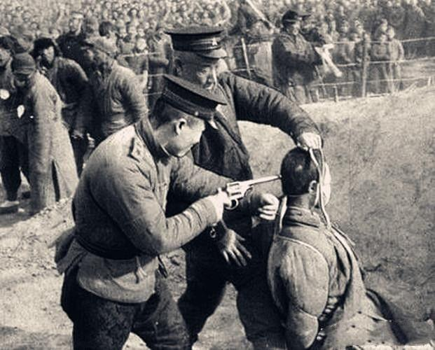 1914年10月23日夜，尚在睡梦中的王治馨被被绑赴法场，随着一声枪声，王治馨成