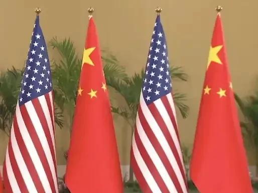 美国做梦都想把中国变成第二个苏联，搞垮中国已经成为美国的战略目标。
今天回过头看