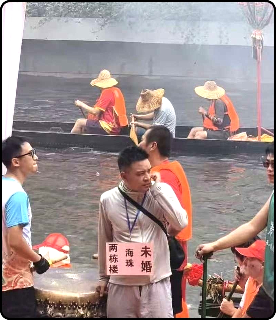 这个自我介绍够直白的