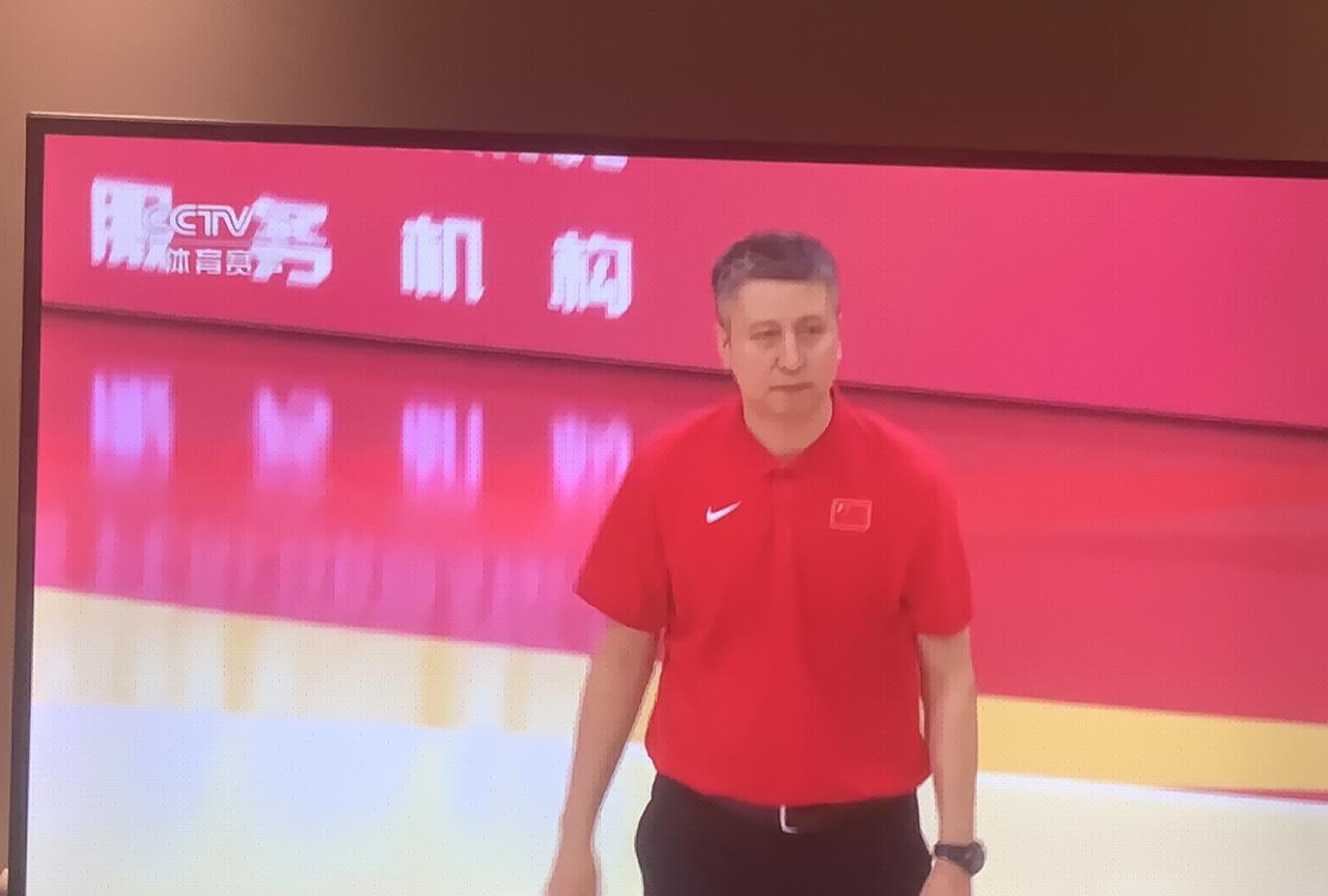 难道中国男篮就没有其他中锋了吗？
        中国男篮已经抵达了沙特阿拉伯，
