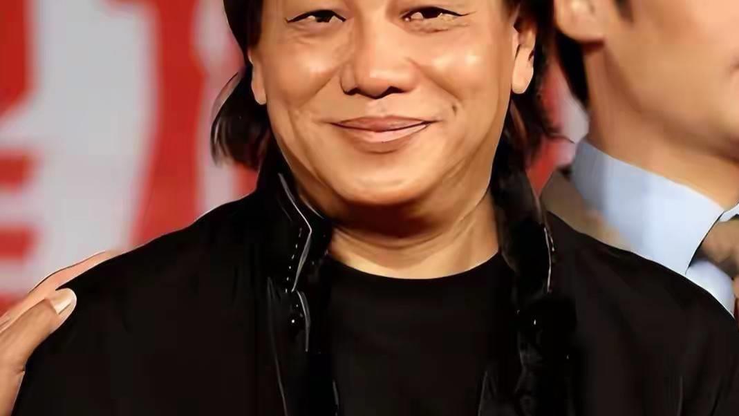 75岁梁小龙最后7小时：亲人握着手看他在深圳医院离去，社交账号却还在更新