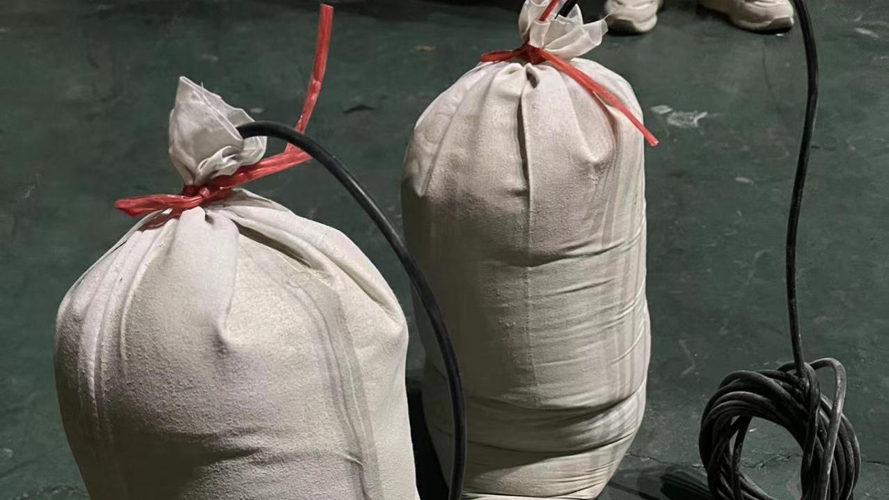 带数据传输功能与无传输功能的硫酸铜参比电极，使用便捷性差异？