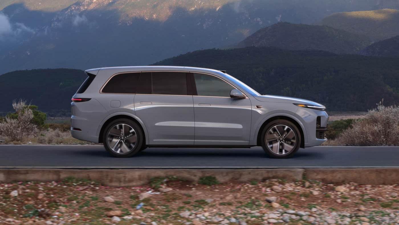 换了四台车才顿悟：太在意续航焦虑，买不到合适好用的新能源车