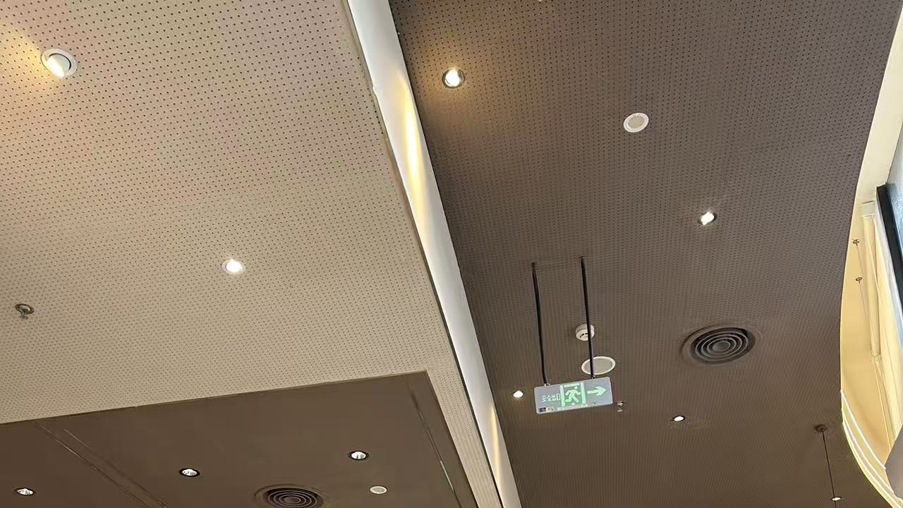 年少不知存钱好，人到中年方愁囊中羞涩