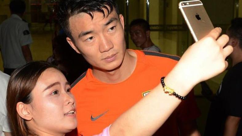 不只潘硕！有球迷借戴琳10万多，有球员想捐助+还钱 潘家：冤有头债有主