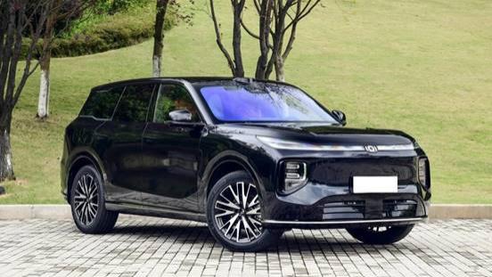 价格都是15.68万，长安启源Q07天枢智能激光版PK海狮06 DM-i，占据上风？