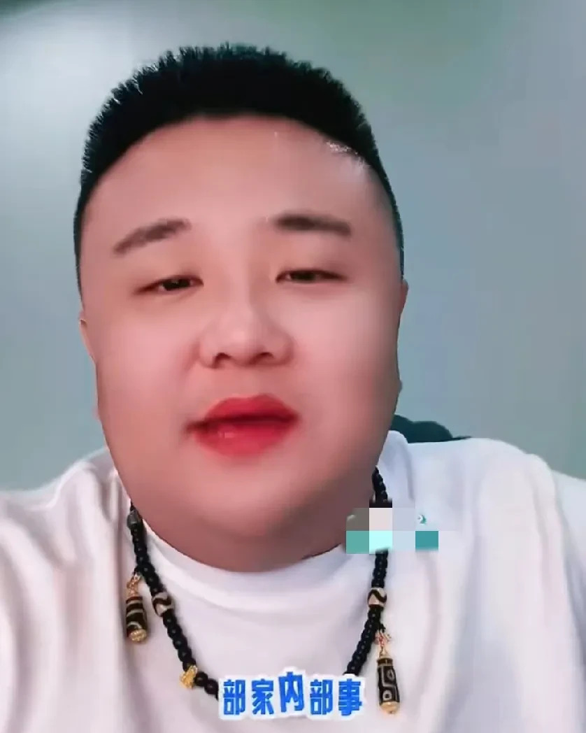 钢蛋确认杜丹丹是杜凤离婚主因











天哪！这瓜保熟吗？杜凤和方丈