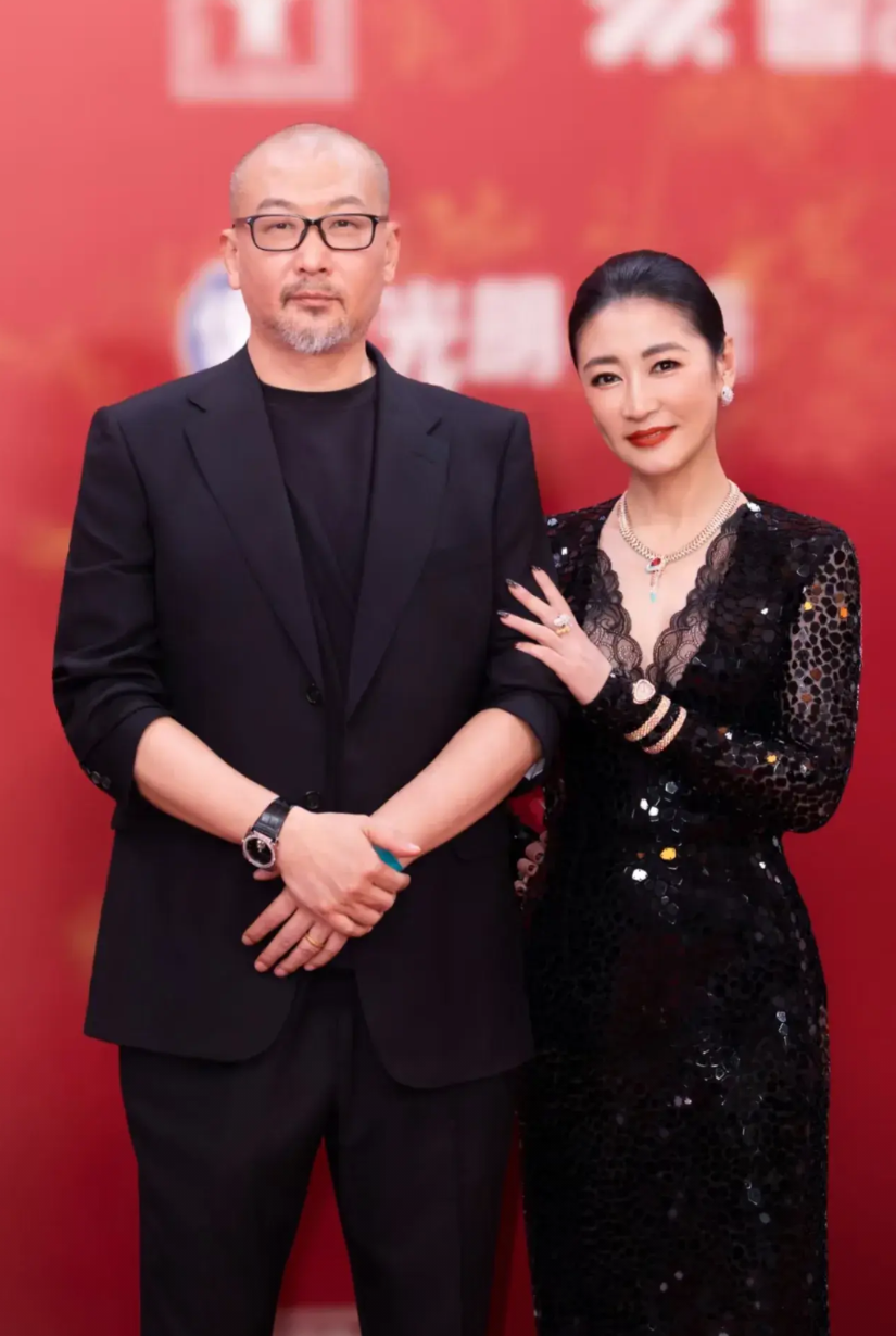 管虎《东极岛》亏惨了，败坏多少路人缘？

管虎给内娱导演上了一课：故事讲不好，再