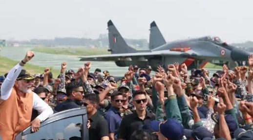 美国被印度摆一道！印度吹牛坑惨美国，F-16声誉因虚假战绩暴跌
印度这招“舆论原