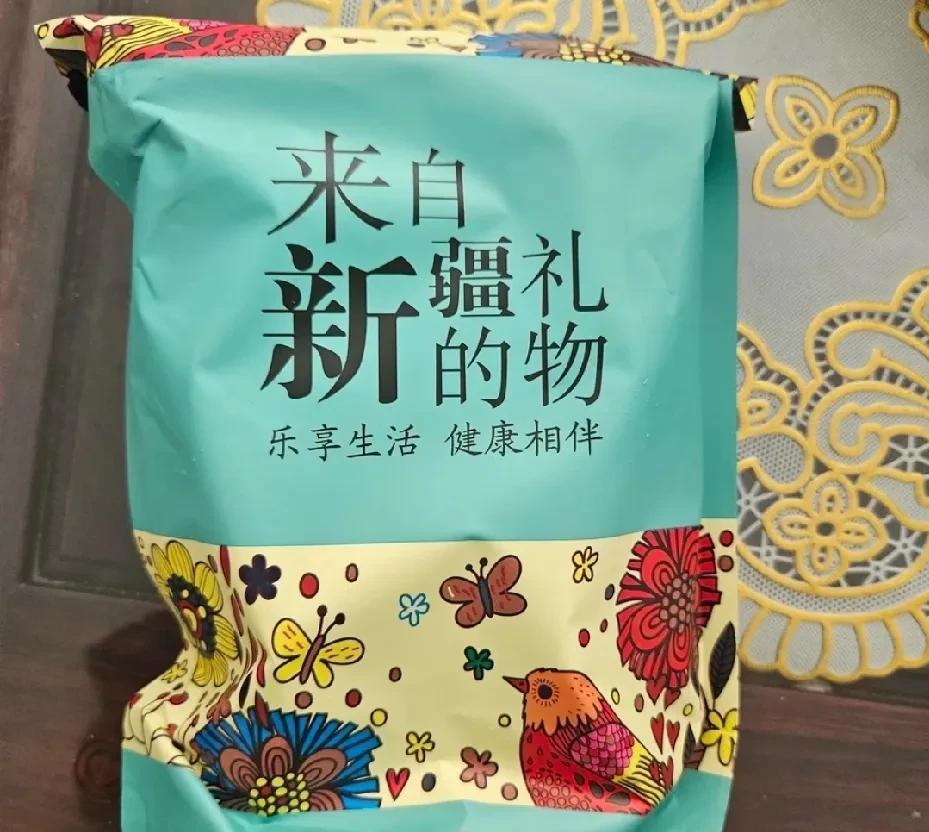 我不知道以前为什么，学医出身的媳妇总让我多吃西红柿，南瓜子和洋葱！后来才慢慢懂得