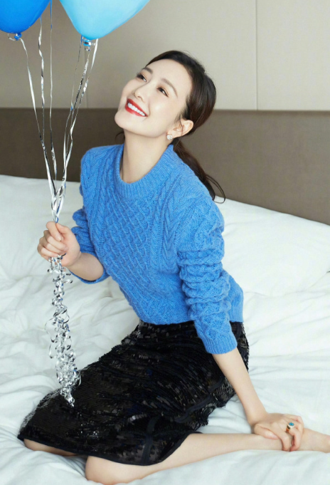 王鸥的毛衣妆造，感觉如何，超nice的！