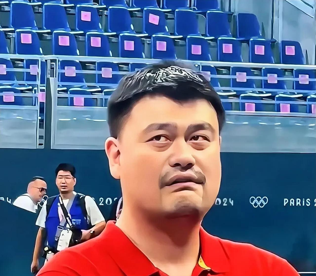 #姚明整个NBA生涯赚了多少钱#
姚明的真正财富密码在于商业开发：
- 代言矩阵