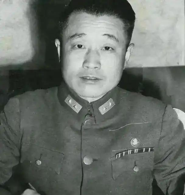 杜聿明去世后为何遗体半个月都没有下葬？杜聿明号称老蒋的救火队员，先指挥辽沈战役，
