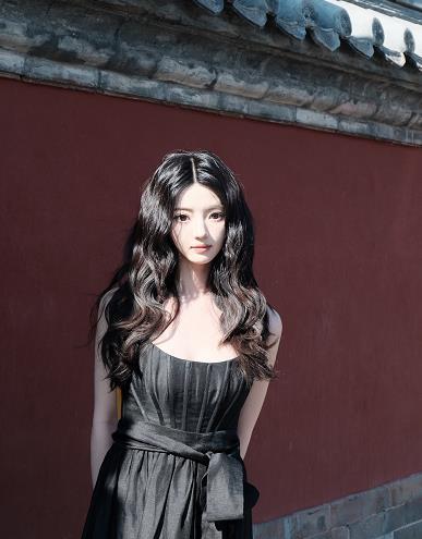 #许凯 赵晴# #许荔莎 22年因赵晴被拍和许凯分手# #许荔莎发与许凯牵手照#