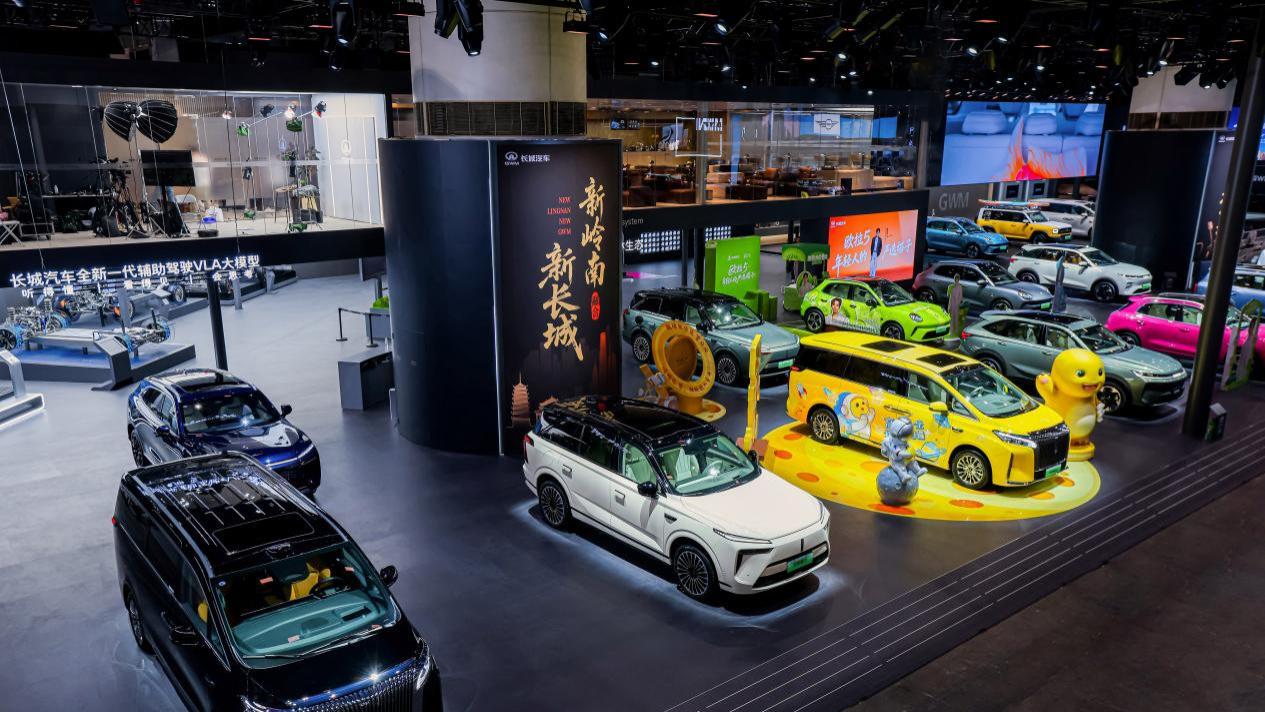 不止于双山！魏牌VLA大模型上车，CPMaster智驾抢先体验