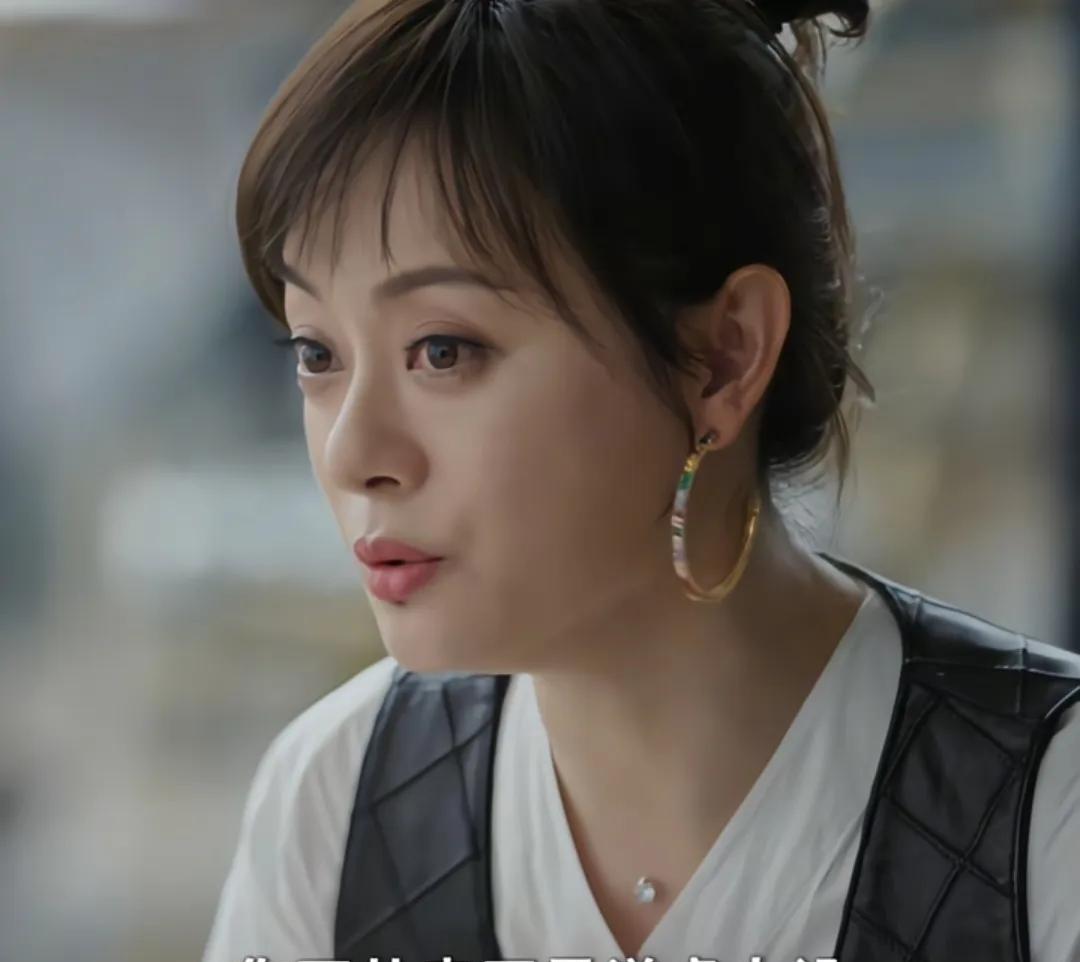 《蛮好的人生》薛晓舟升职，为什么胡曼黎要教育他？薛晓舟请胡曼黎吃饭，胡曼黎得知他